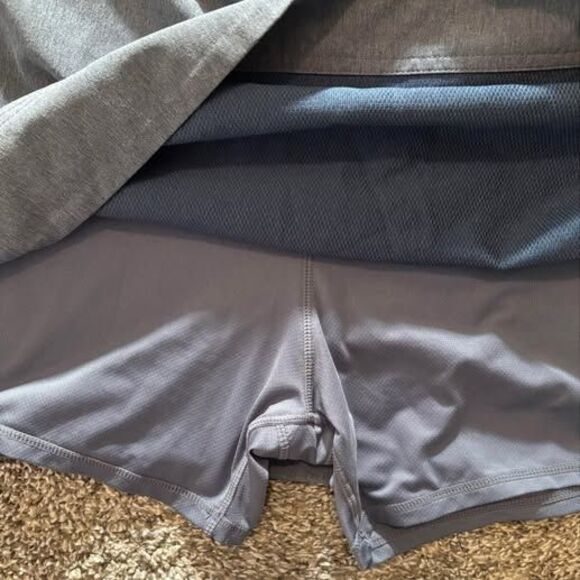 Gray women’s skort size XXL by 32 degrees lightweight pockets - Picture 5 of 6